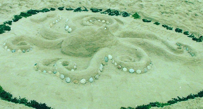Tintenfisch's Octopus Sand Sculpture (1 of 3)